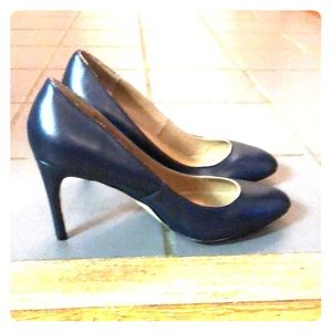 Brand new Navy high heels. Excellent for work